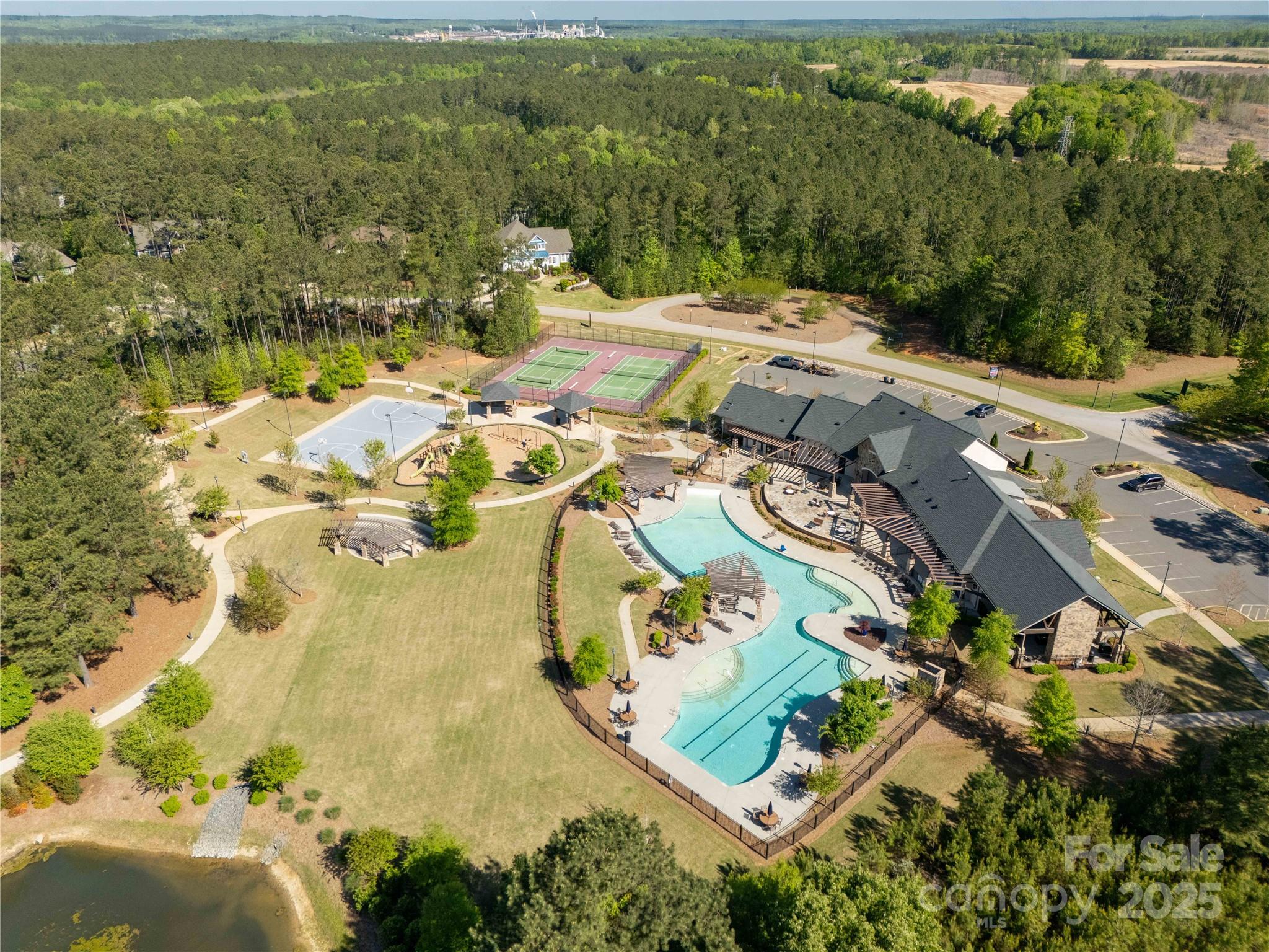 Riverchase Estates - Residential