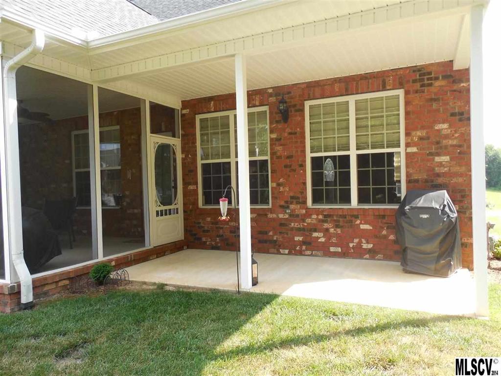 Winding Creek - Residential