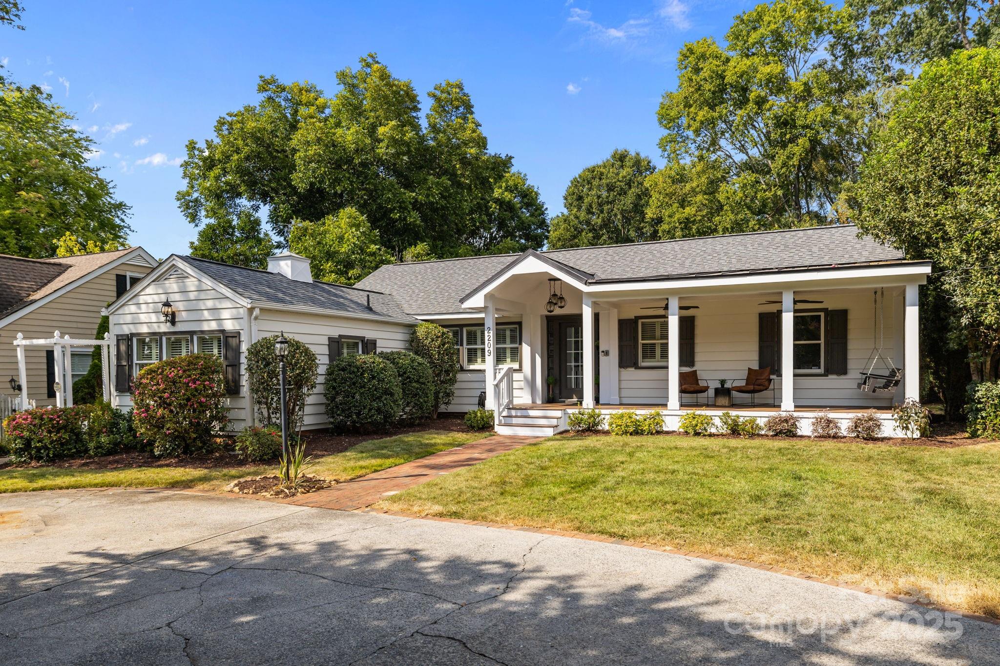 2209 Hassell Place