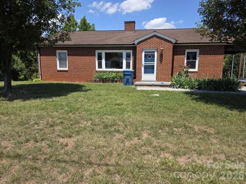 Photo of 744 Pleasant Hill Road, Lenoir, NC 28645 (MLS # 4410715)