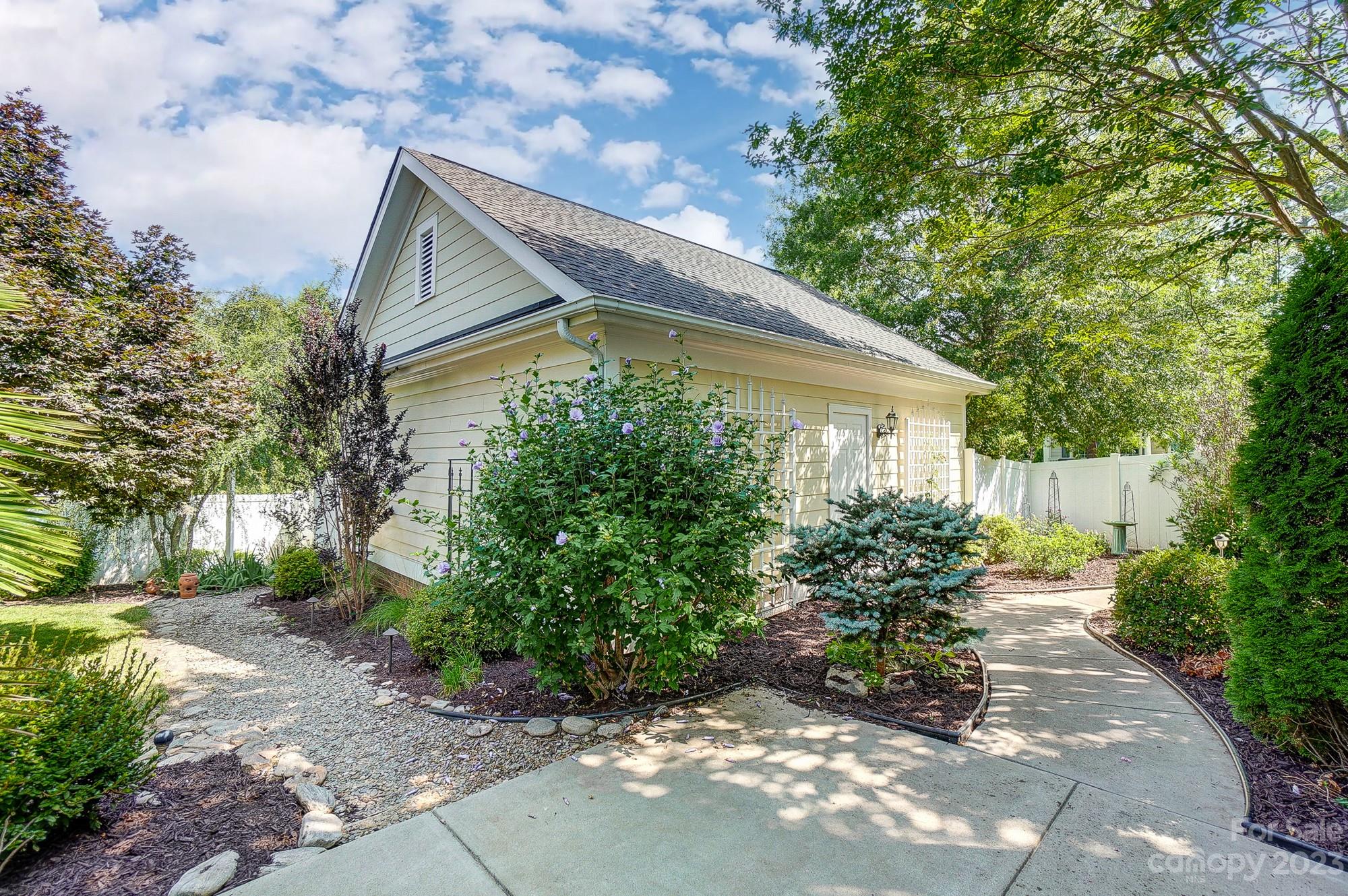 Baxter Village - Residential