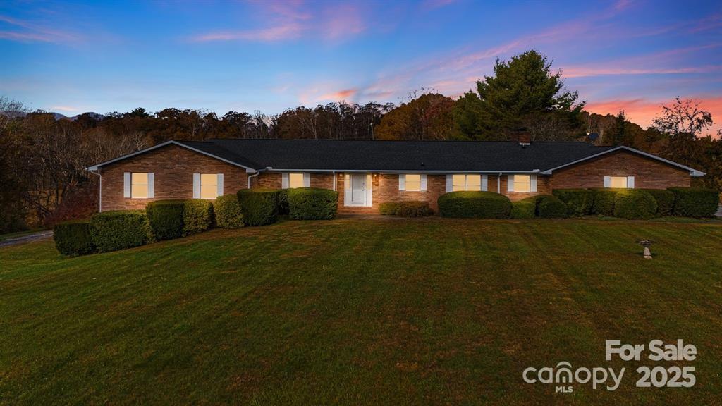 7 Brookshire Road