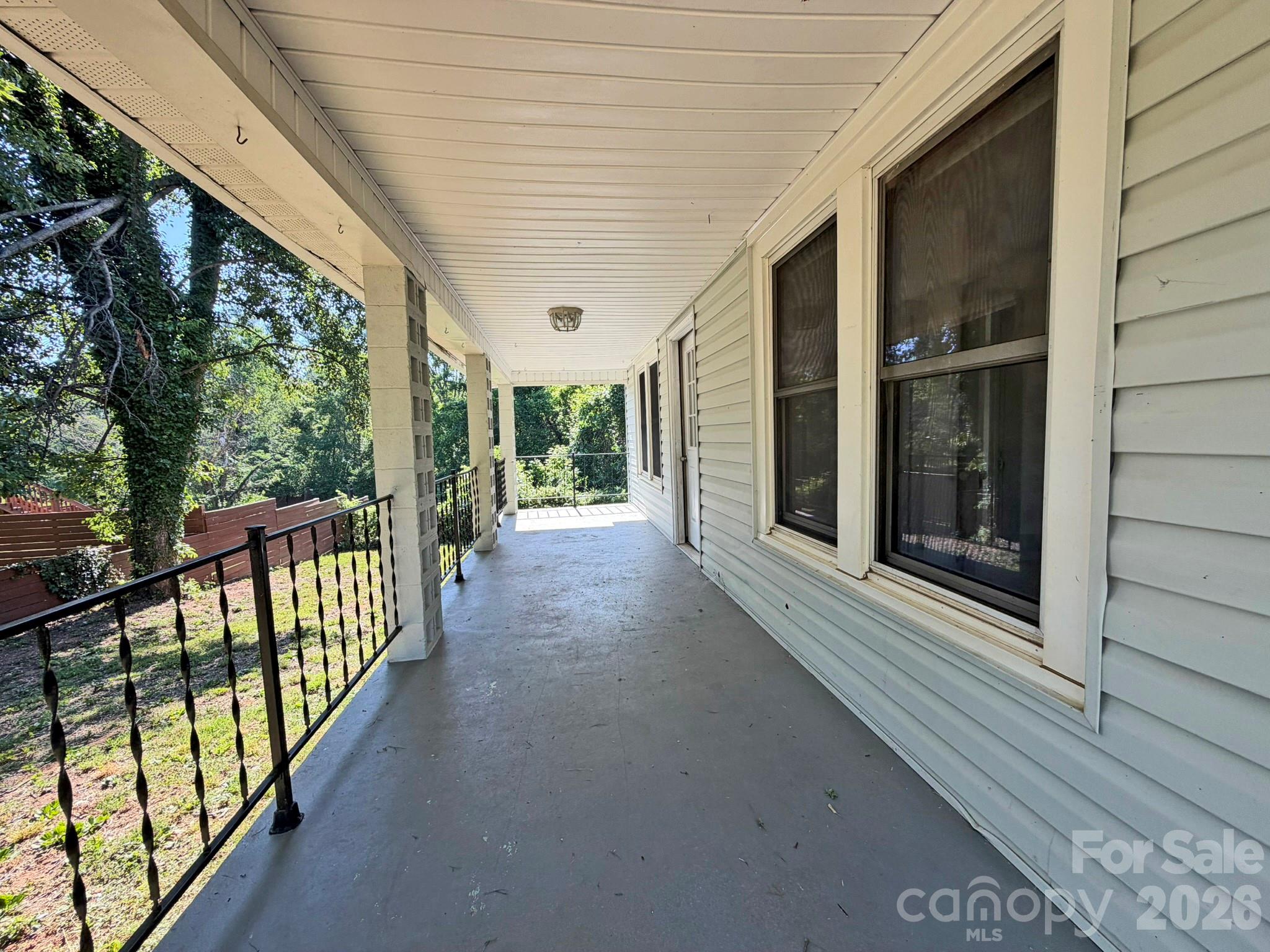 41 Oak Hill Drive