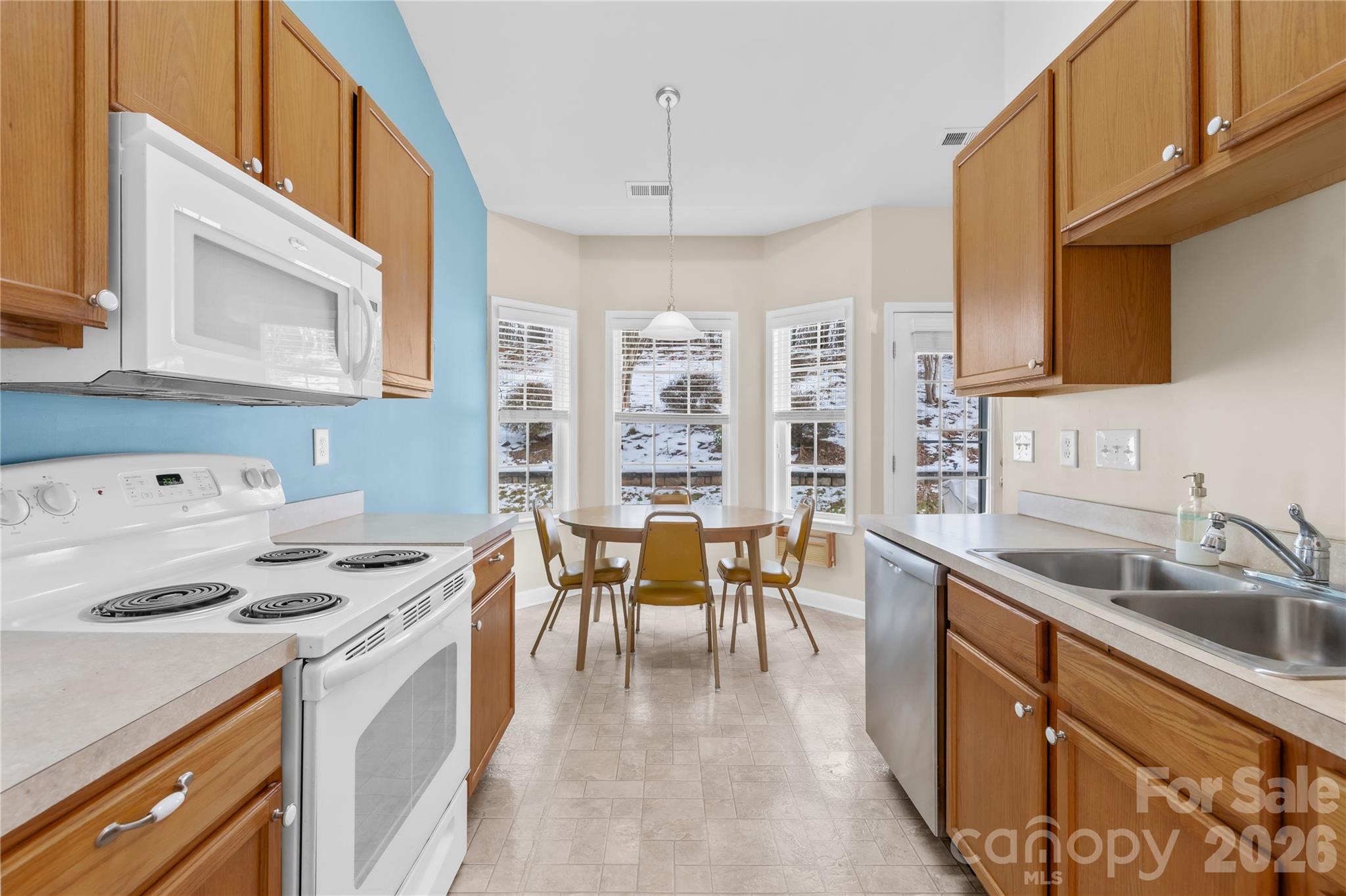 117 Ashton Bluff Circle