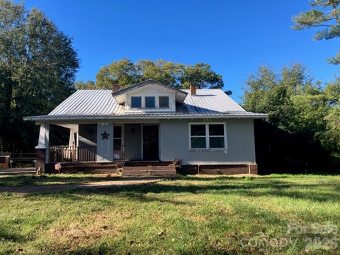 Photo of 2715 Hollis Road, Polkville, NC 28150 (MLS # 4435954)
