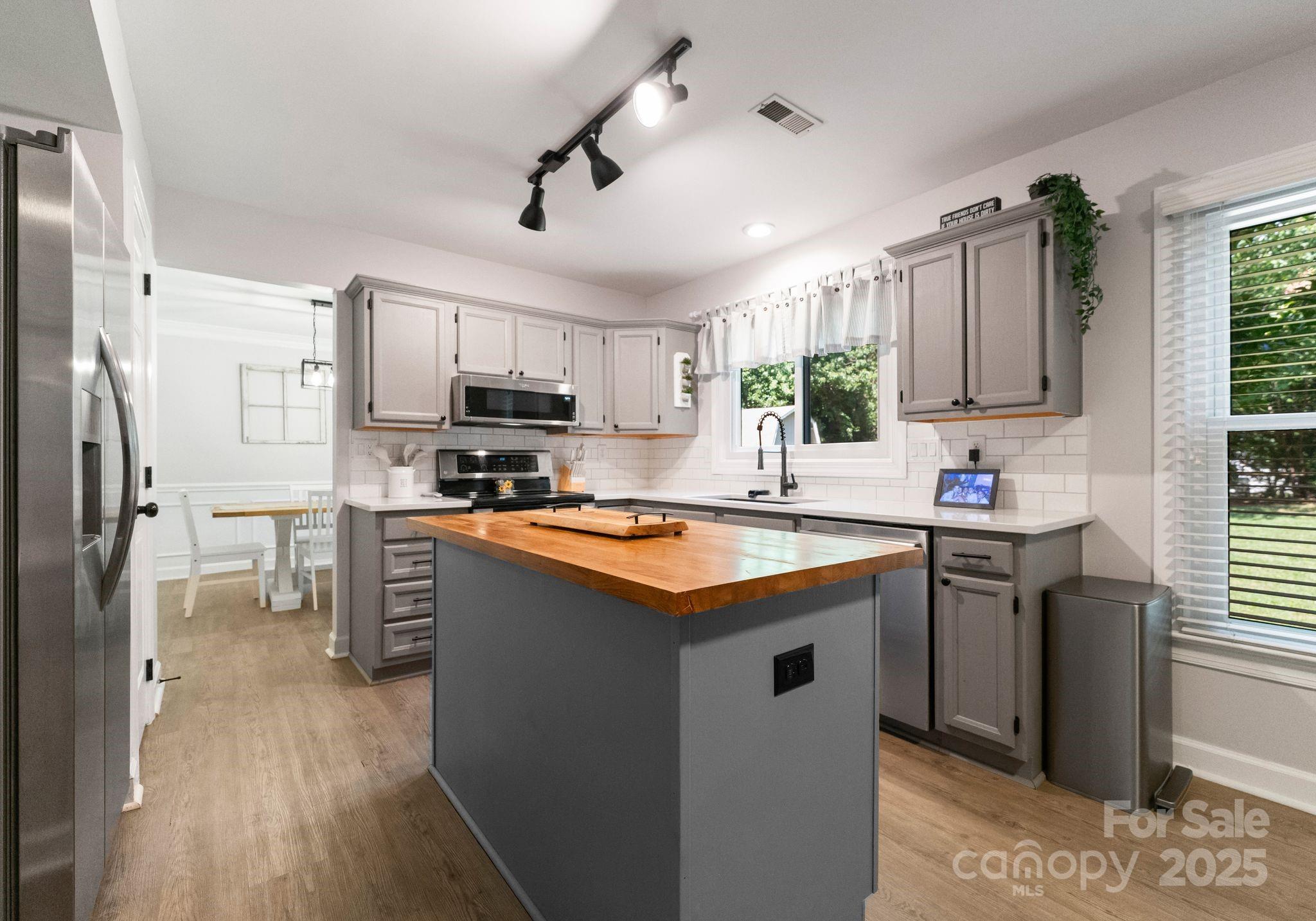 Cedarfield - Residential