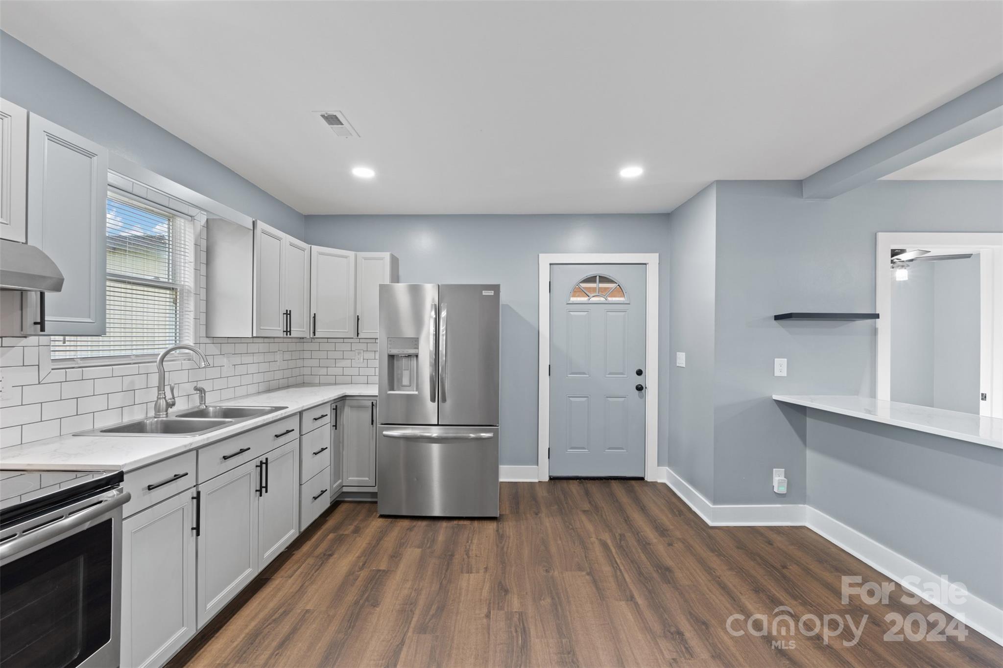 Arlona Heights - Residential