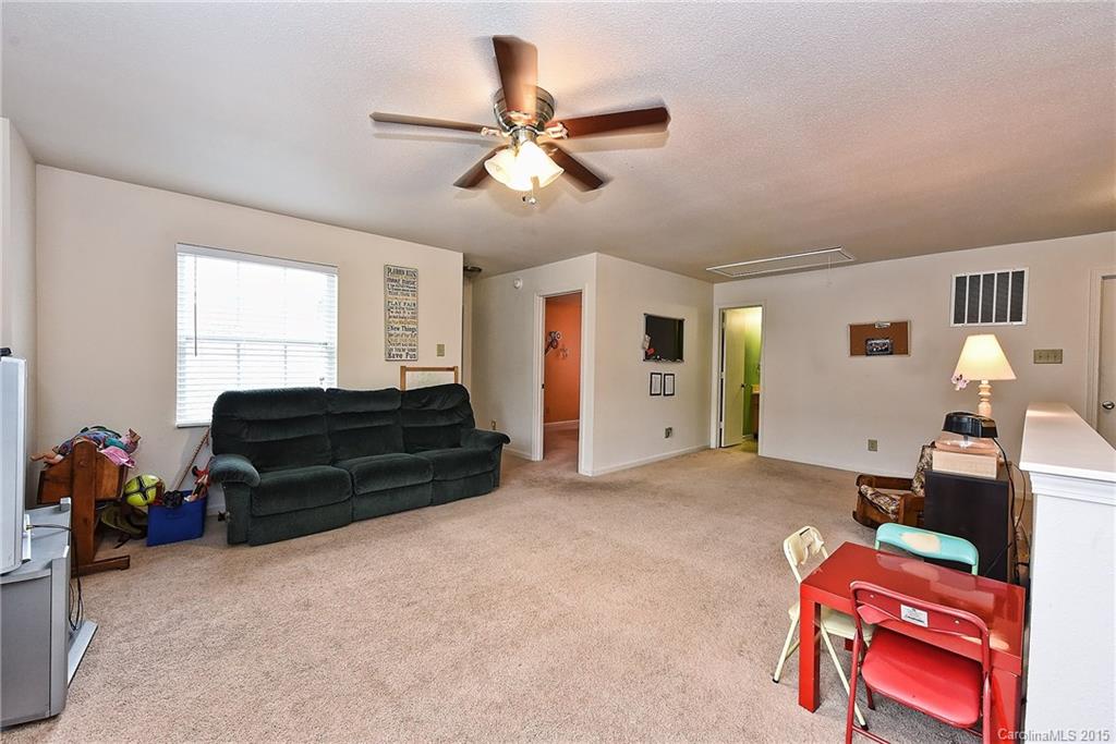 Settlers Ridge - Residential