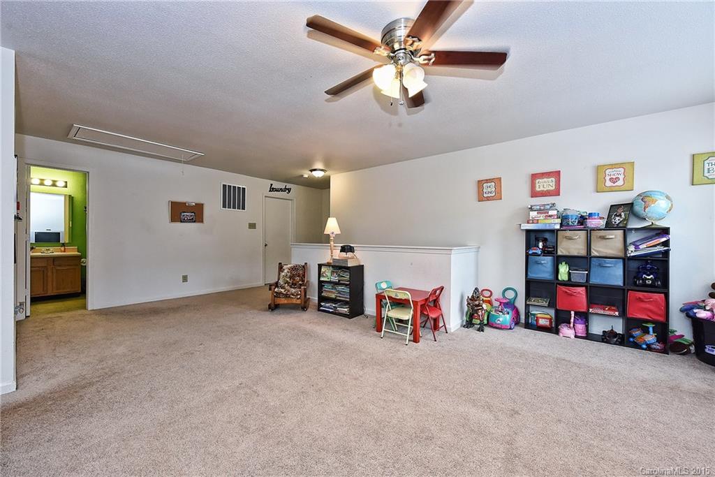 Settlers Ridge - Residential