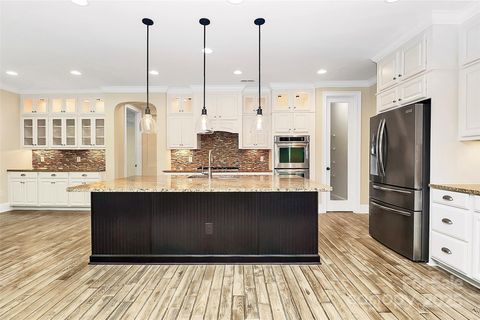 11052 Preservation Park Drive Charlotte NC 28214