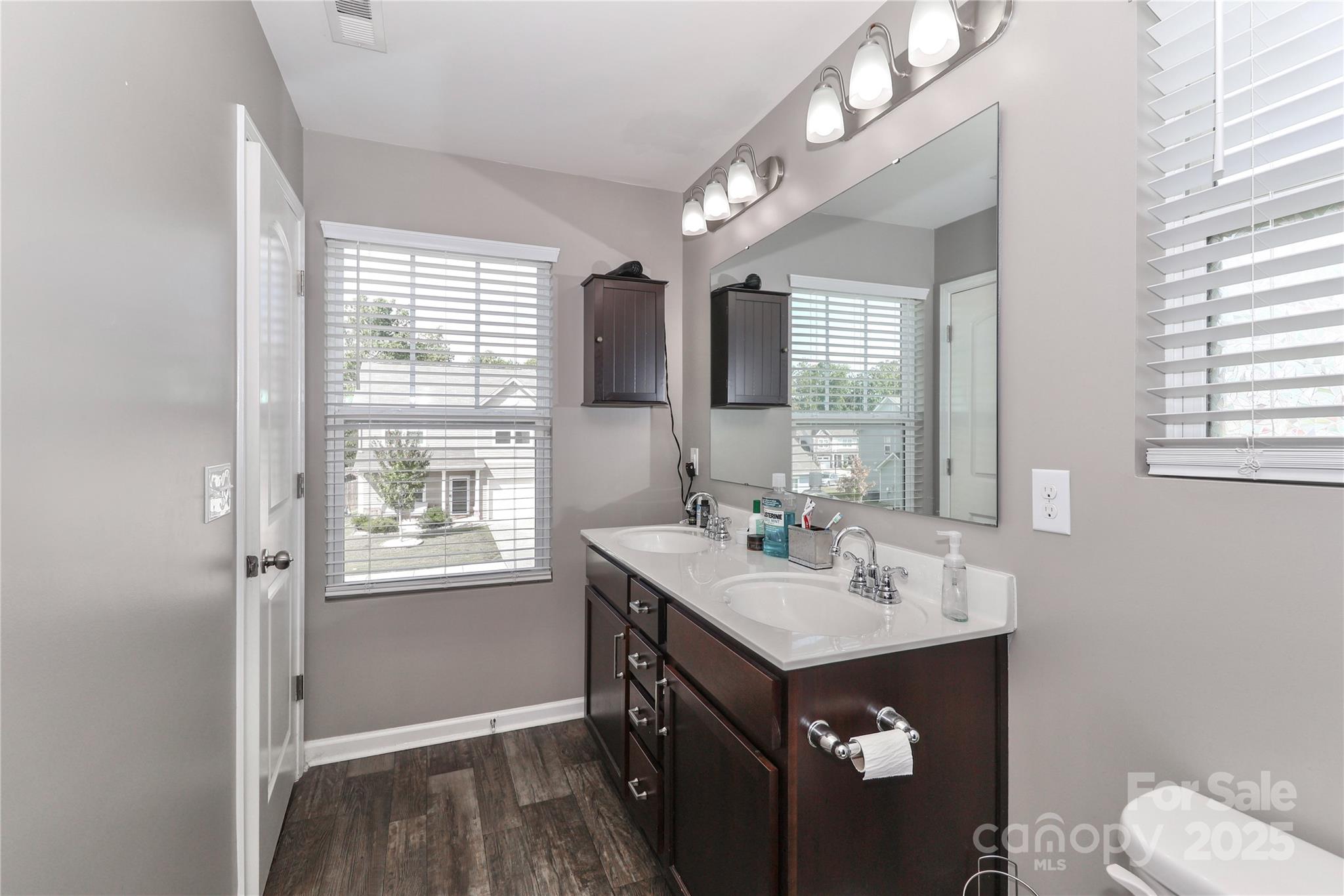 The Oaks Of Landis - Residential