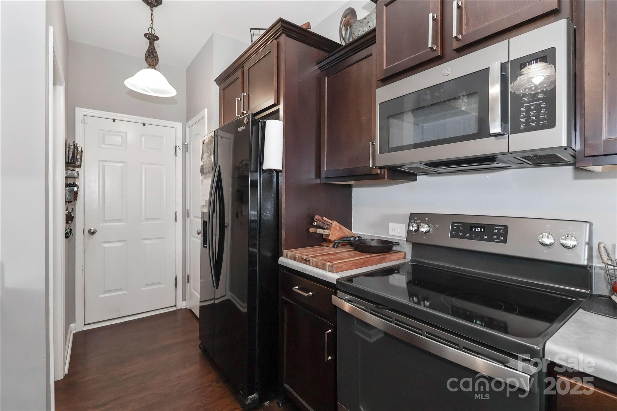 The Oaks Of Landis - Residential