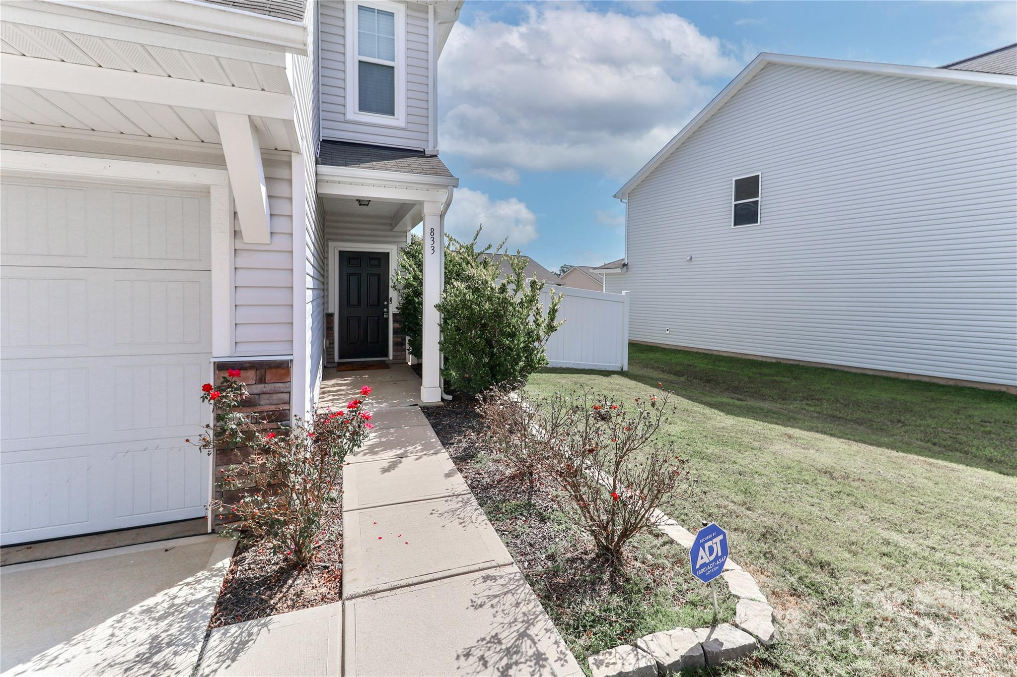 833 Georgia Oak Lane