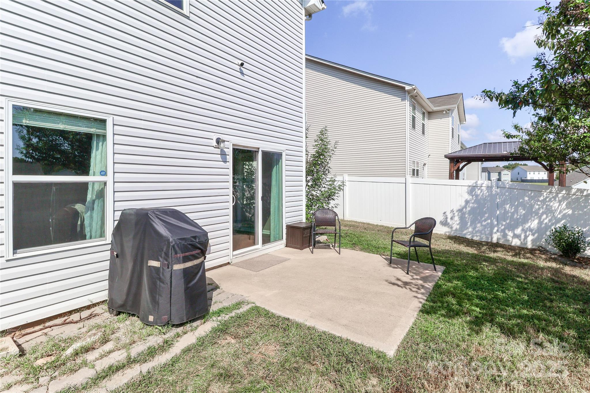 The Oaks Of Landis - Residential