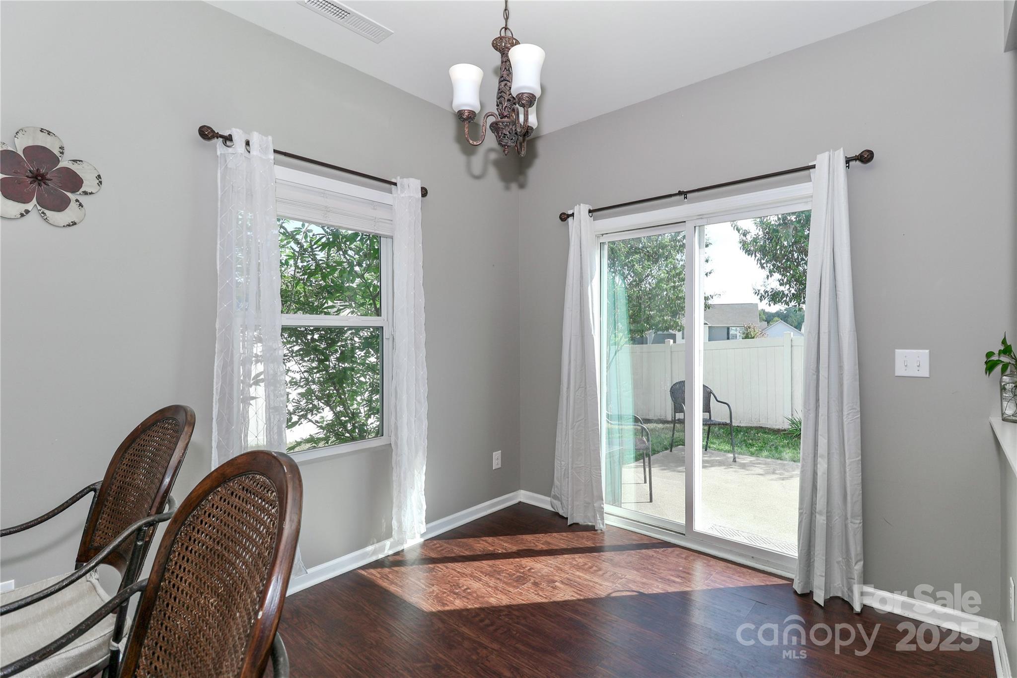 The Oaks Of Landis - Residential