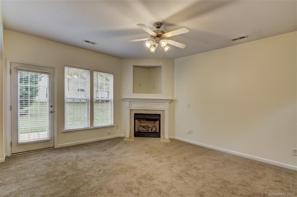 Villages Of Avonlea - Residential