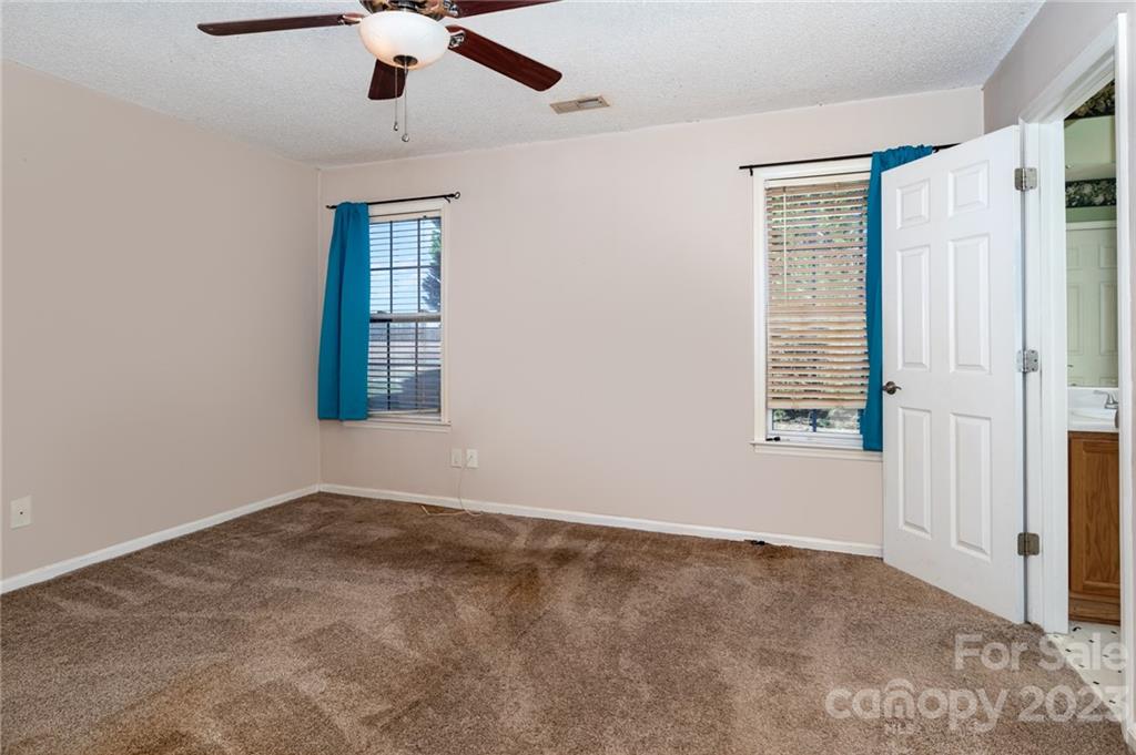 Ashton - Residential