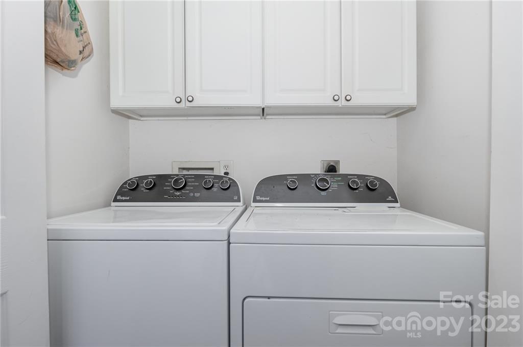 Ashton - Residential