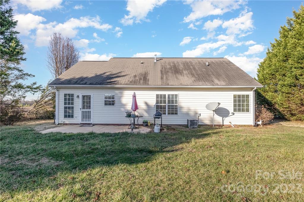 Ashton - Residential