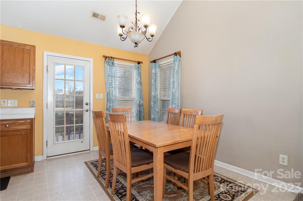 Ashton - Residential