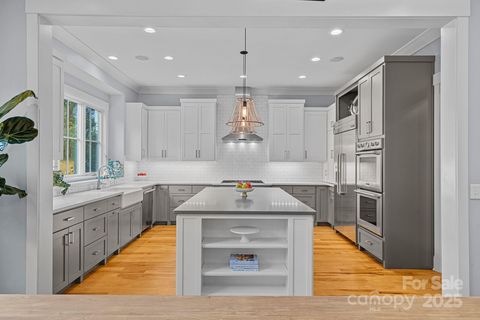 624 James Alexander Way Davidson NC 28036