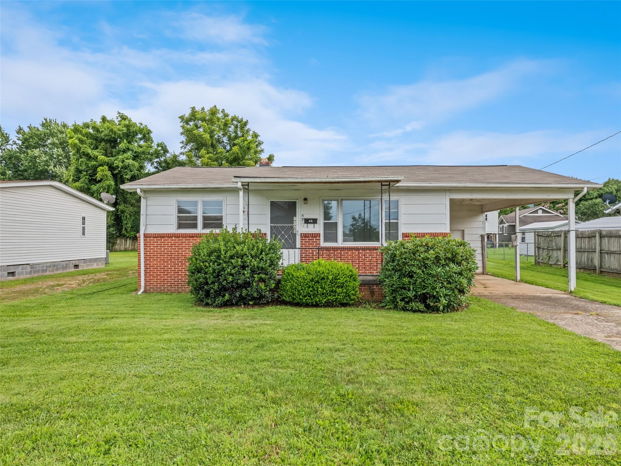 57 Spruce Street, Waynesville, NC, 28786