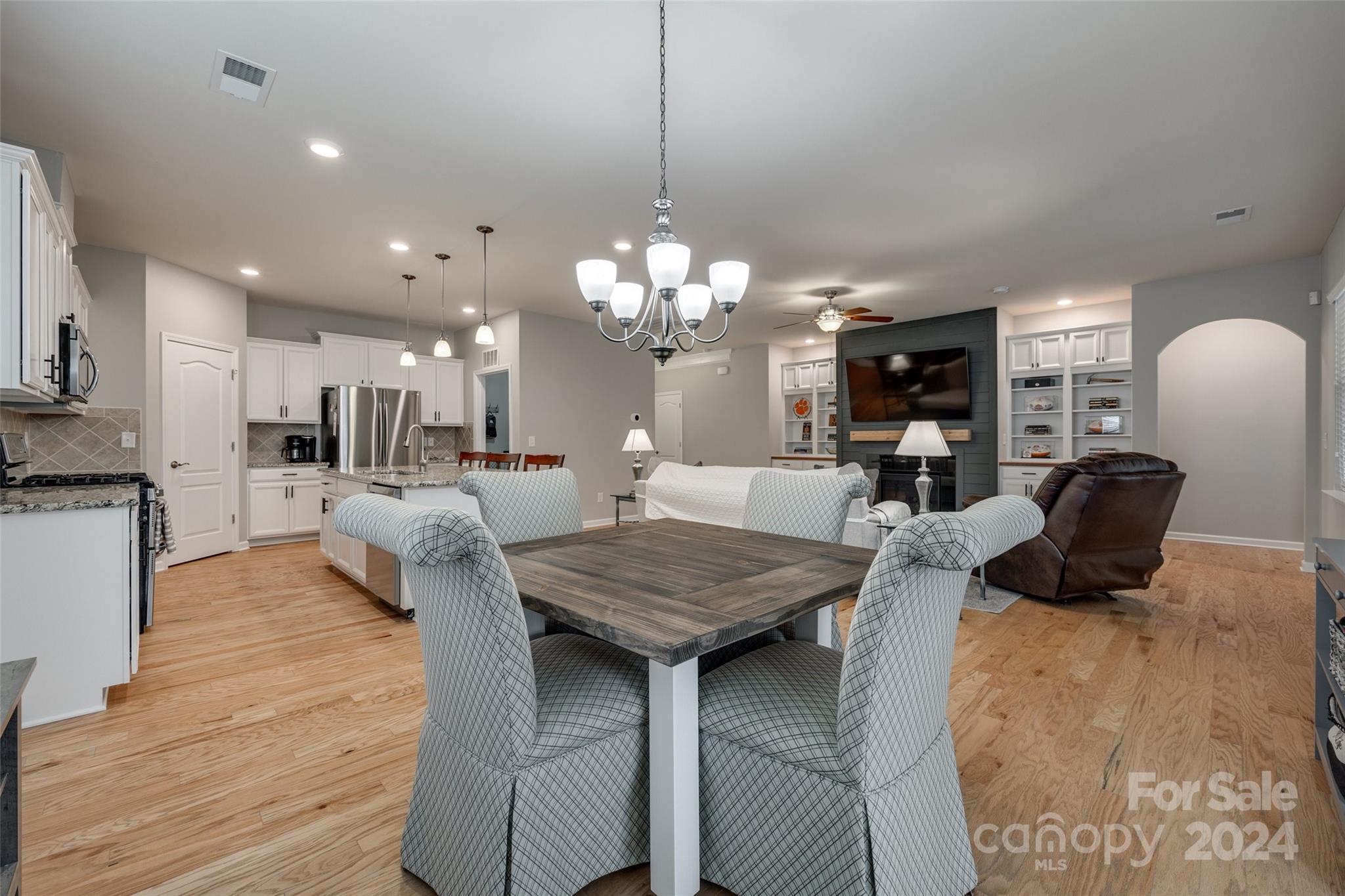 Summerhouse at Paddlers Cove - Residential