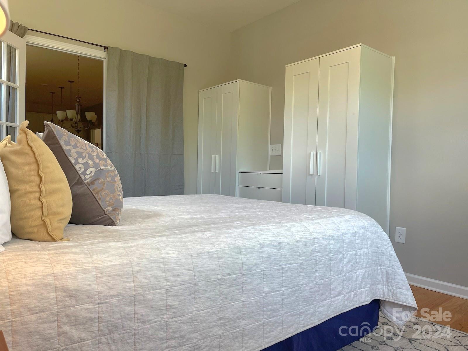 Summerhouse at Paddlers Cove - Residential