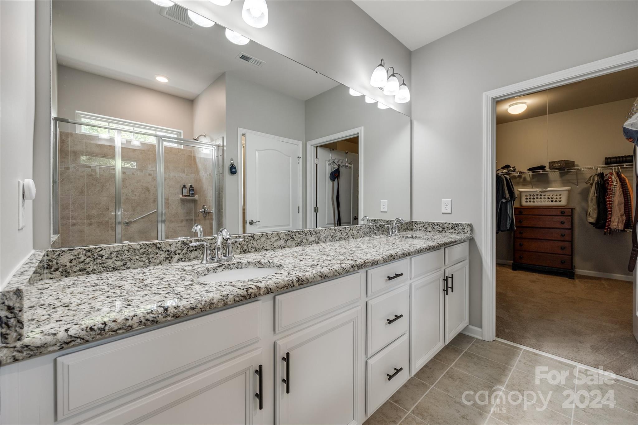 Summerhouse at Paddlers Cove - Residential