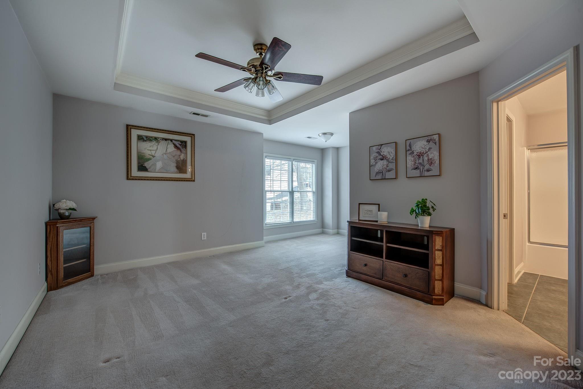 Damon Pointe - Residential