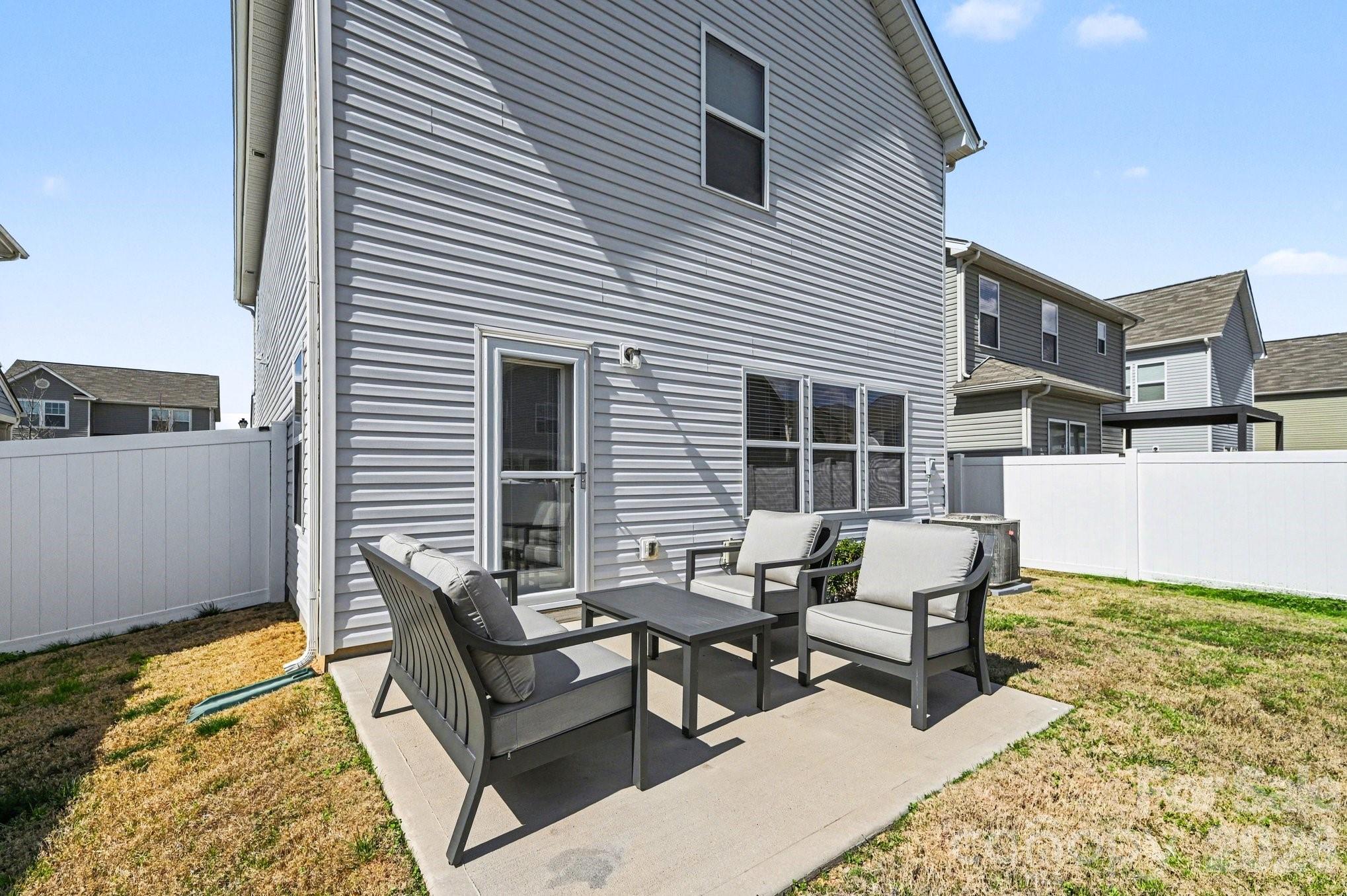 Fox Creek - Residential