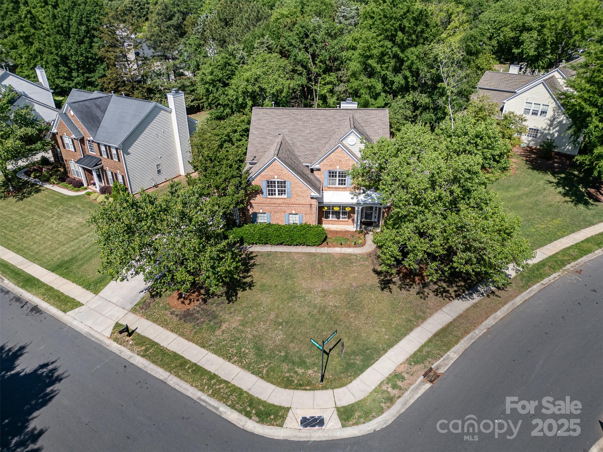 6904 Mordred Lane