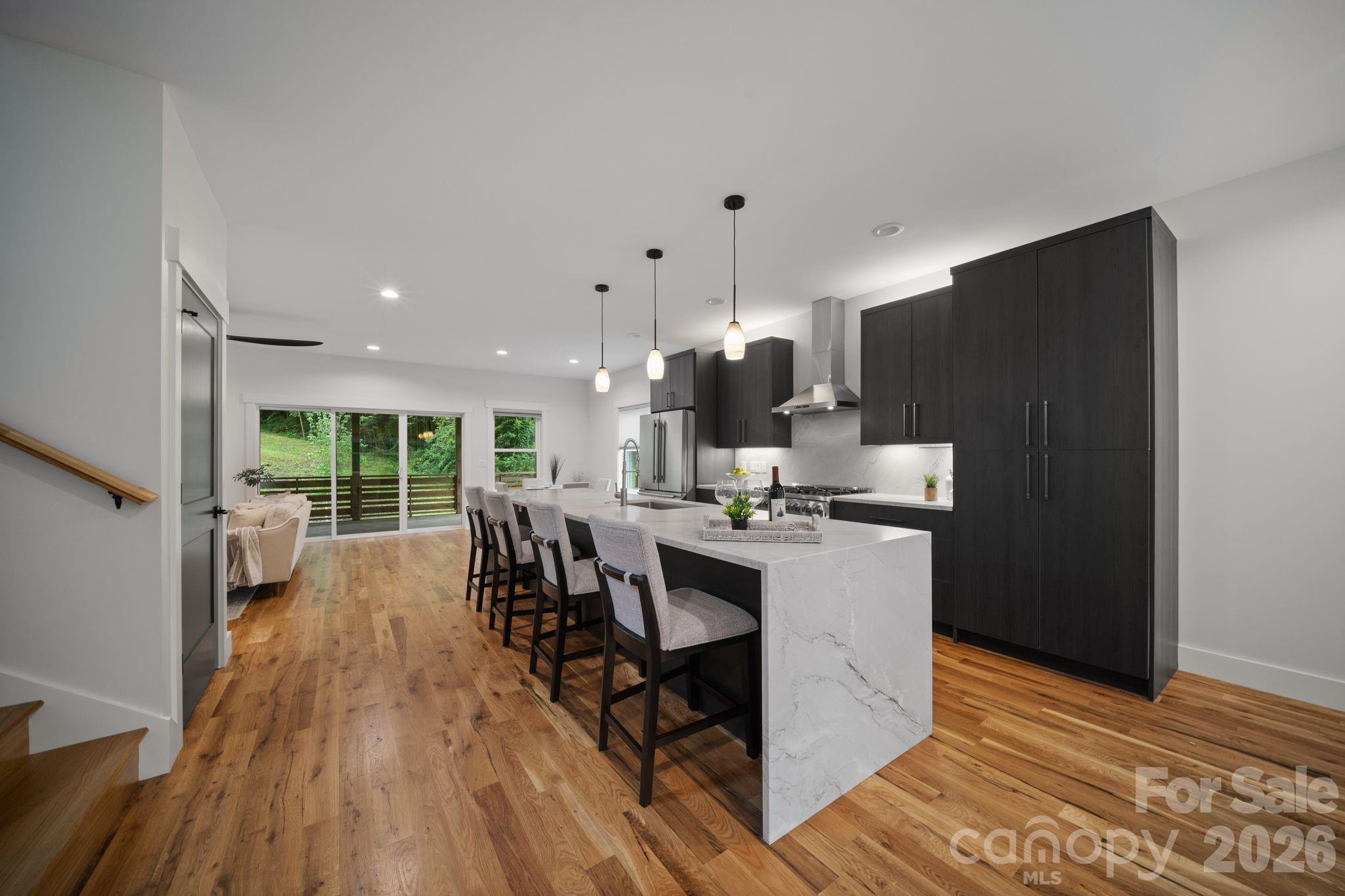 87 Glendale Avenue