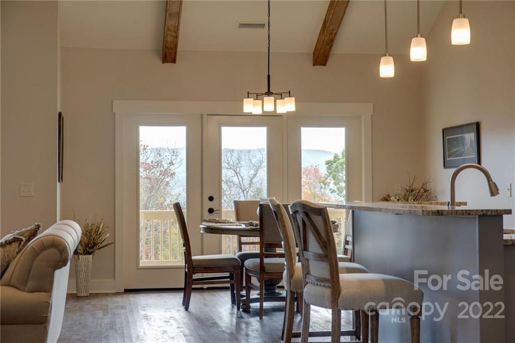 Cummings Cove - Residential