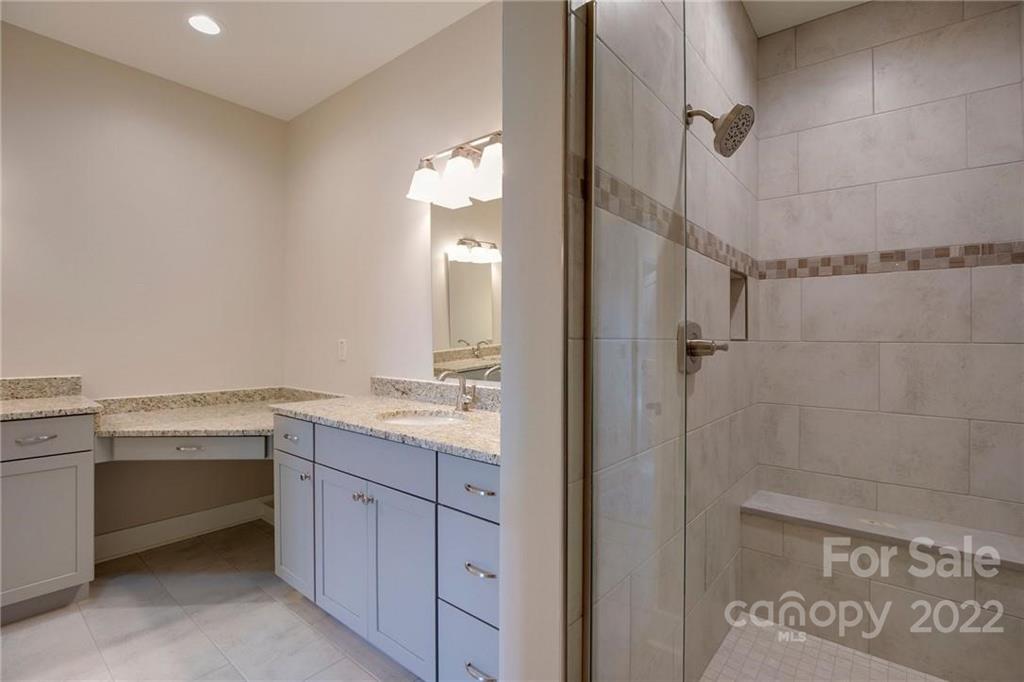 Cummings Cove - Residential