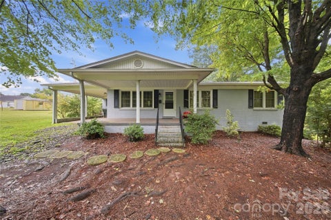 Photo of 605 S Styers Street, Cherryville, NC 28021 (MLS # 4428223)