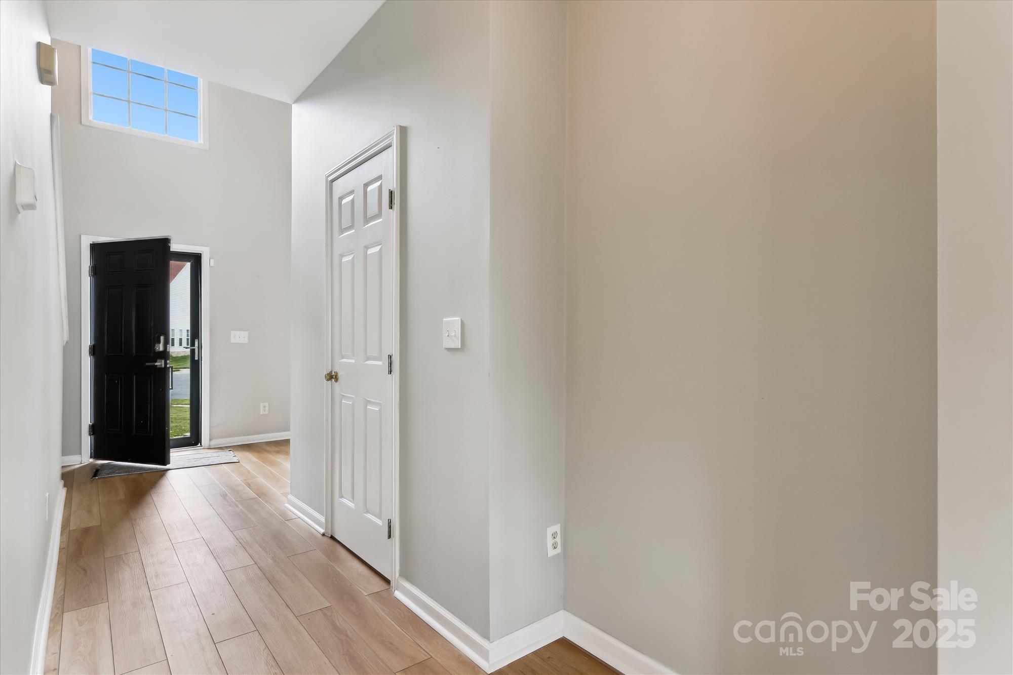 1836 Danny Court