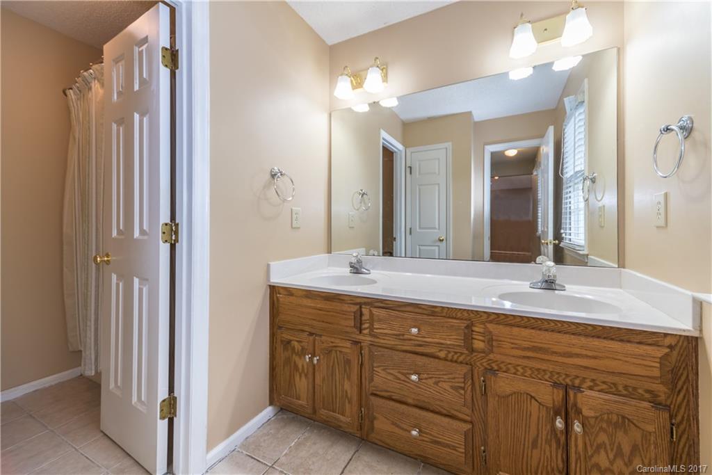 Point Crossing - Residential