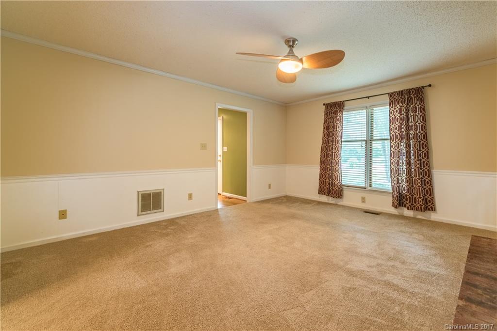 Point Crossing - Residential