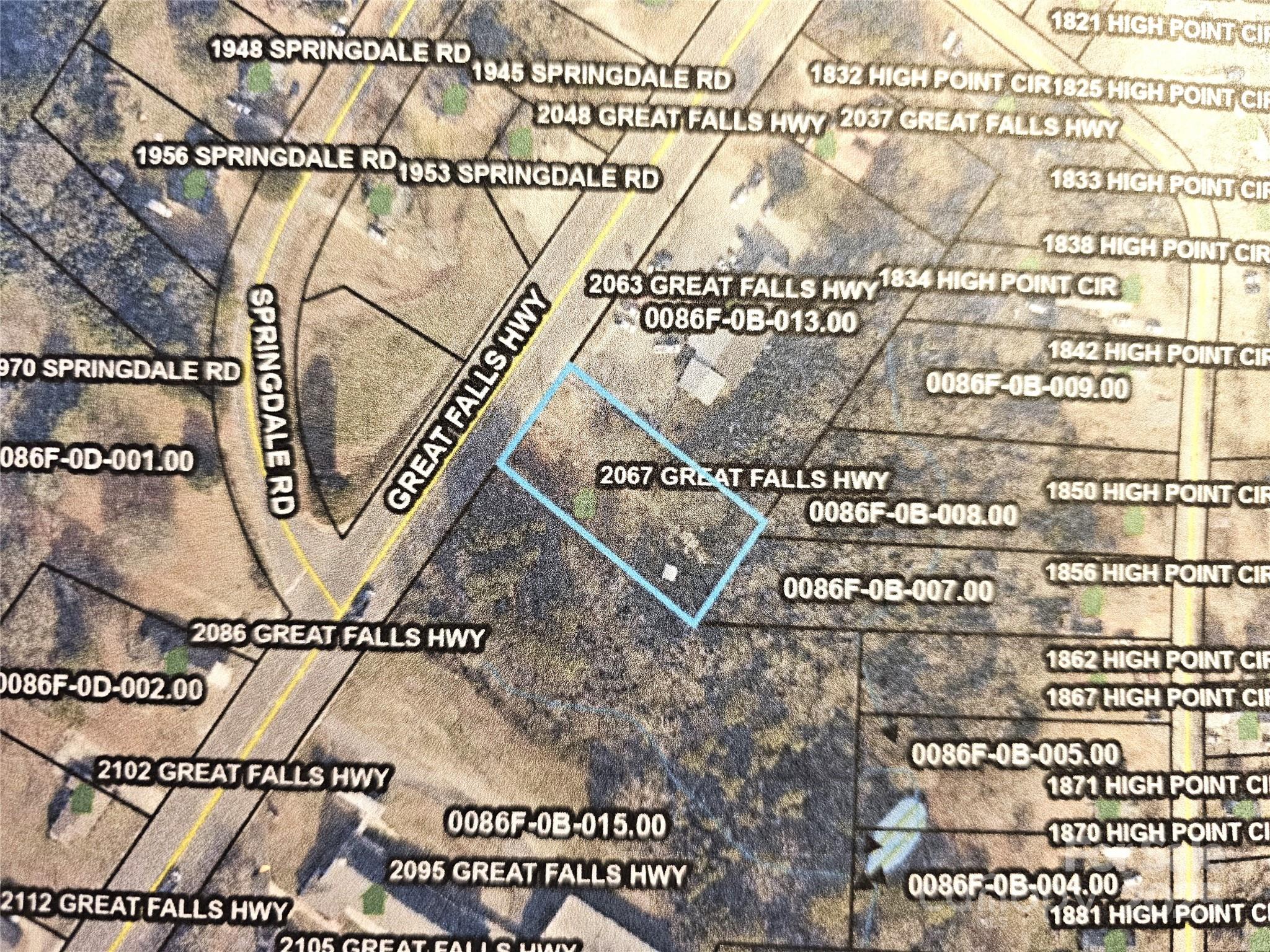 Main image without alt text