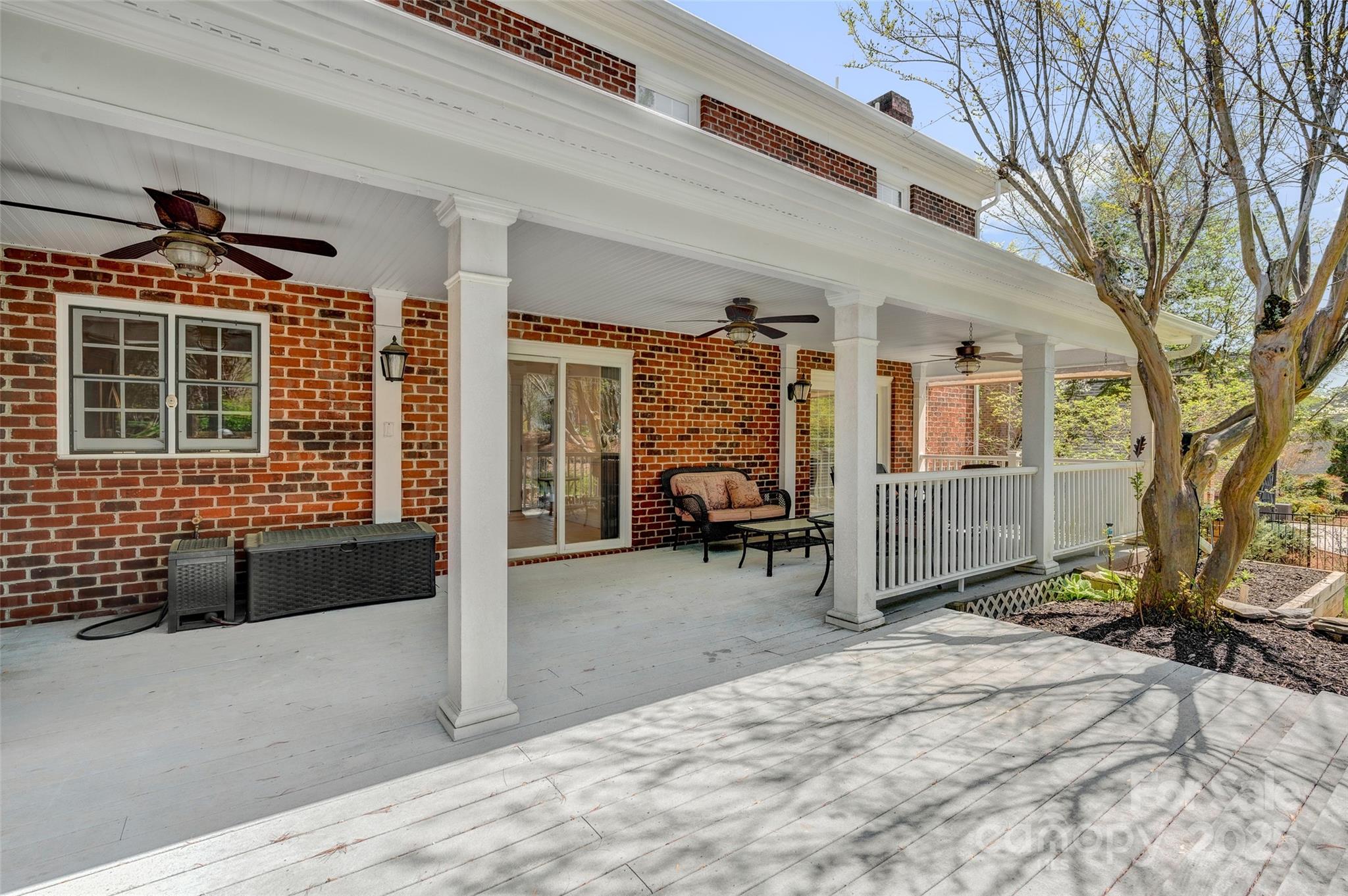 Moores Ferry - Residential