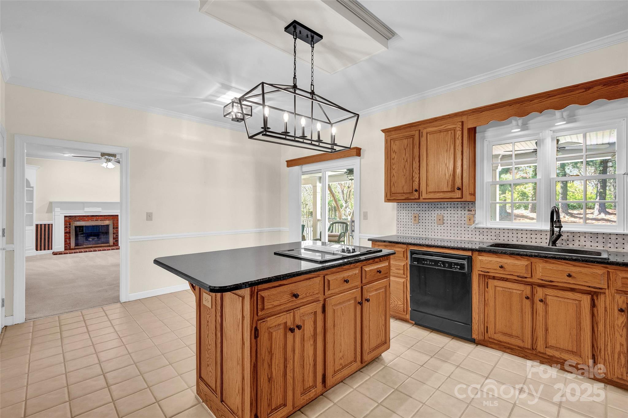 Moores Ferry - Residential