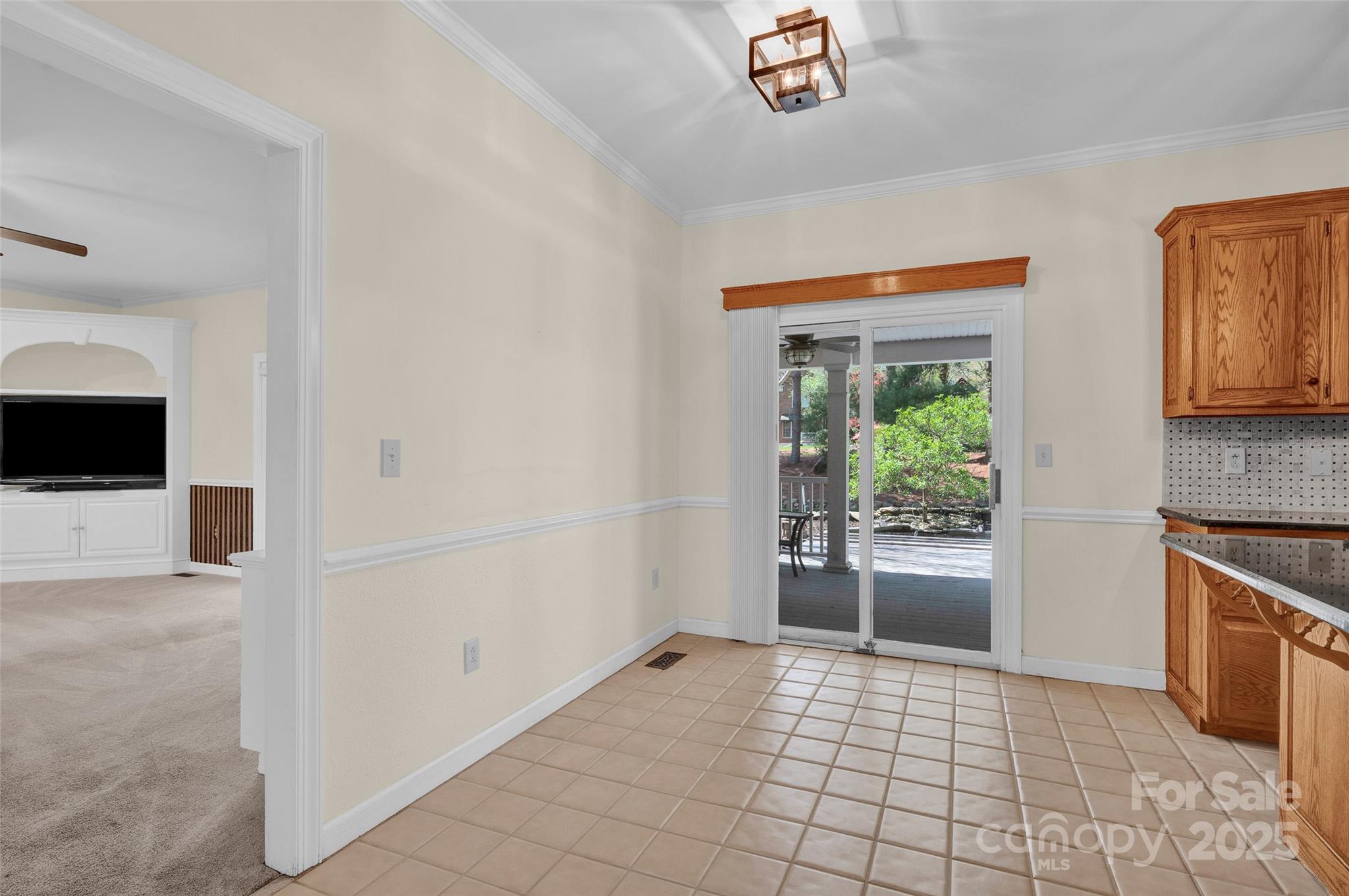 Moores Ferry - Residential