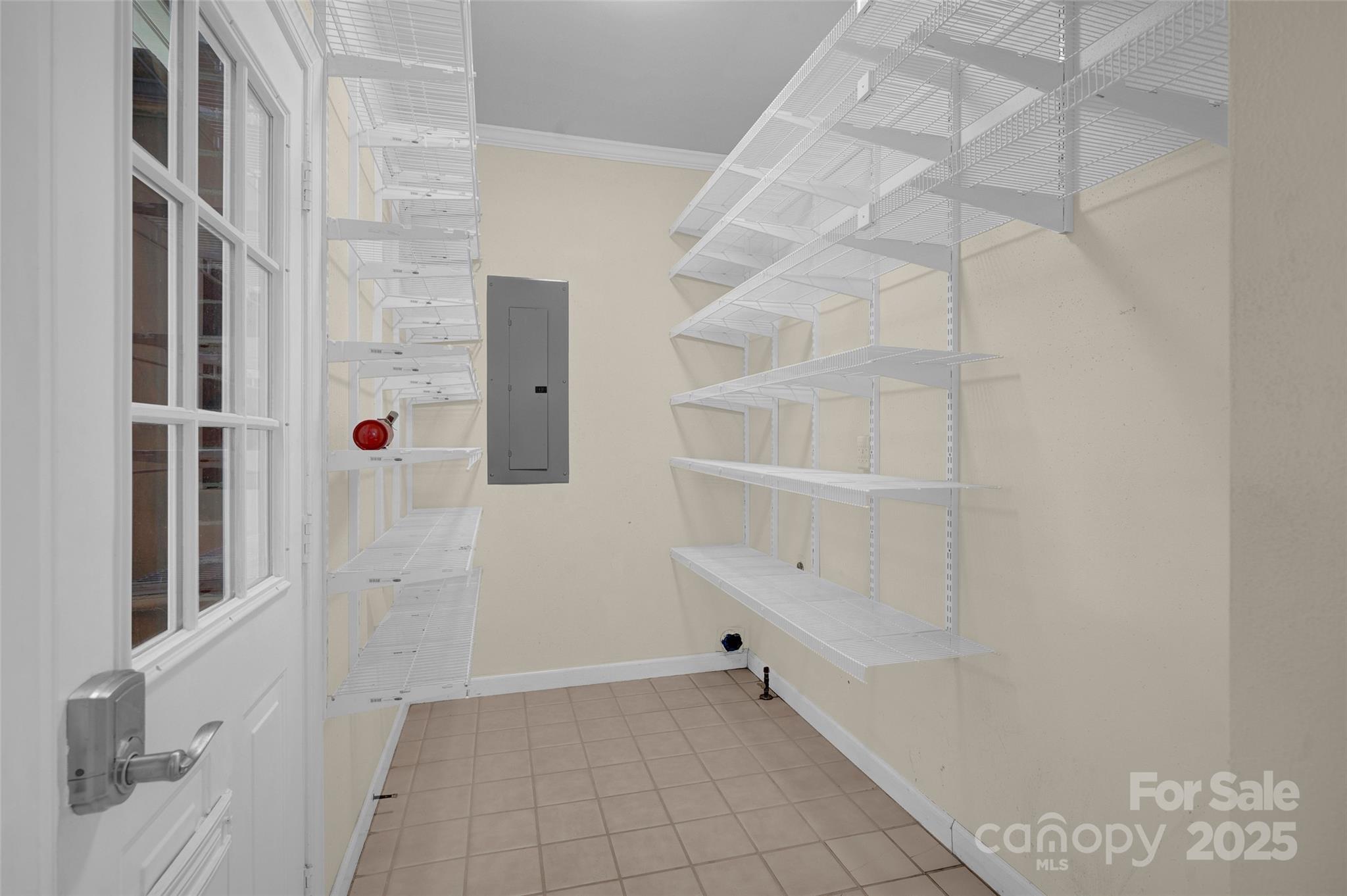 Moores Ferry - Residential