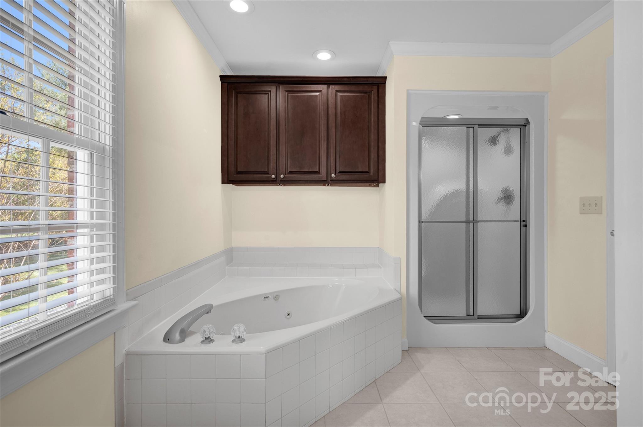 Moores Ferry - Residential