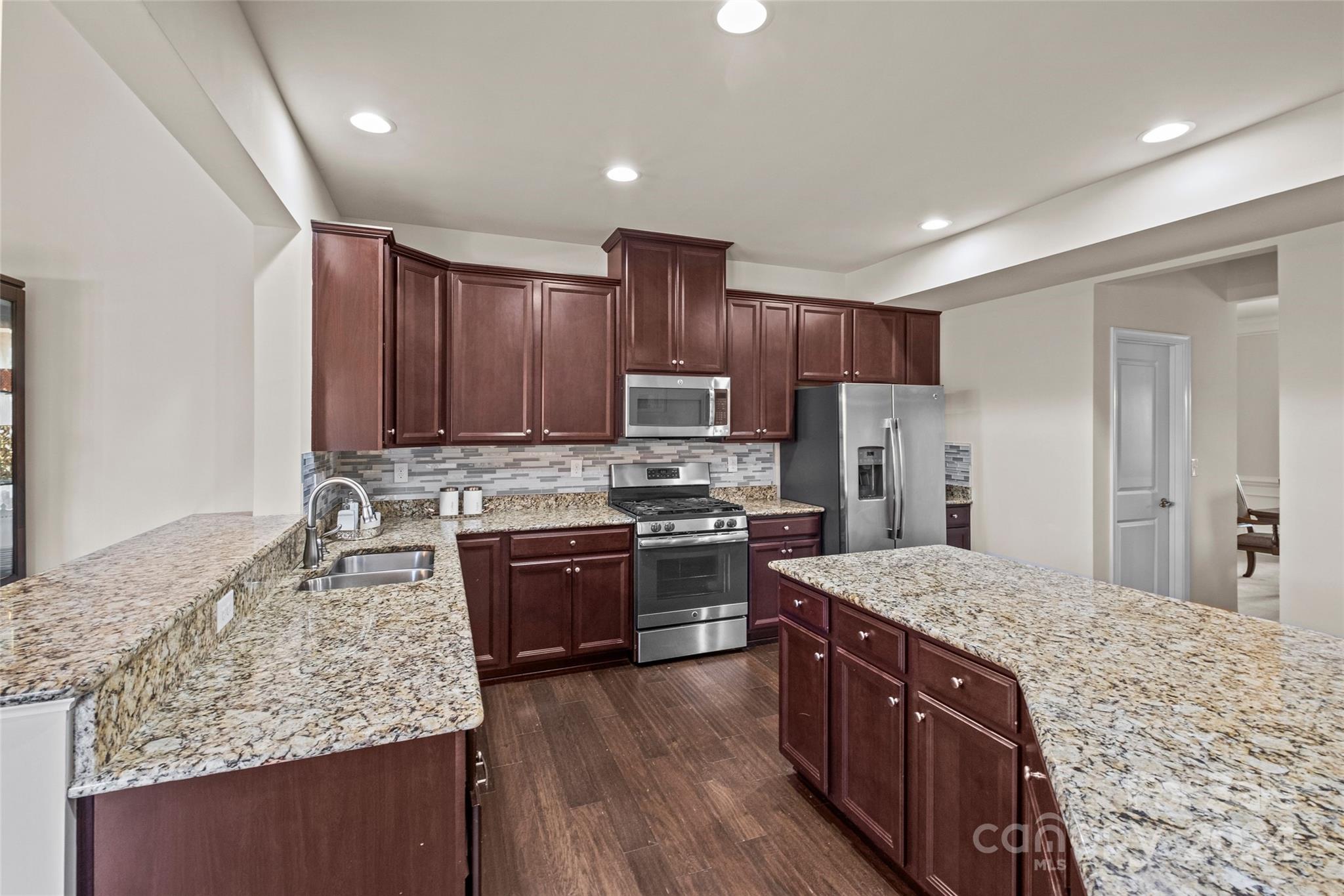 Rosemont - Residential