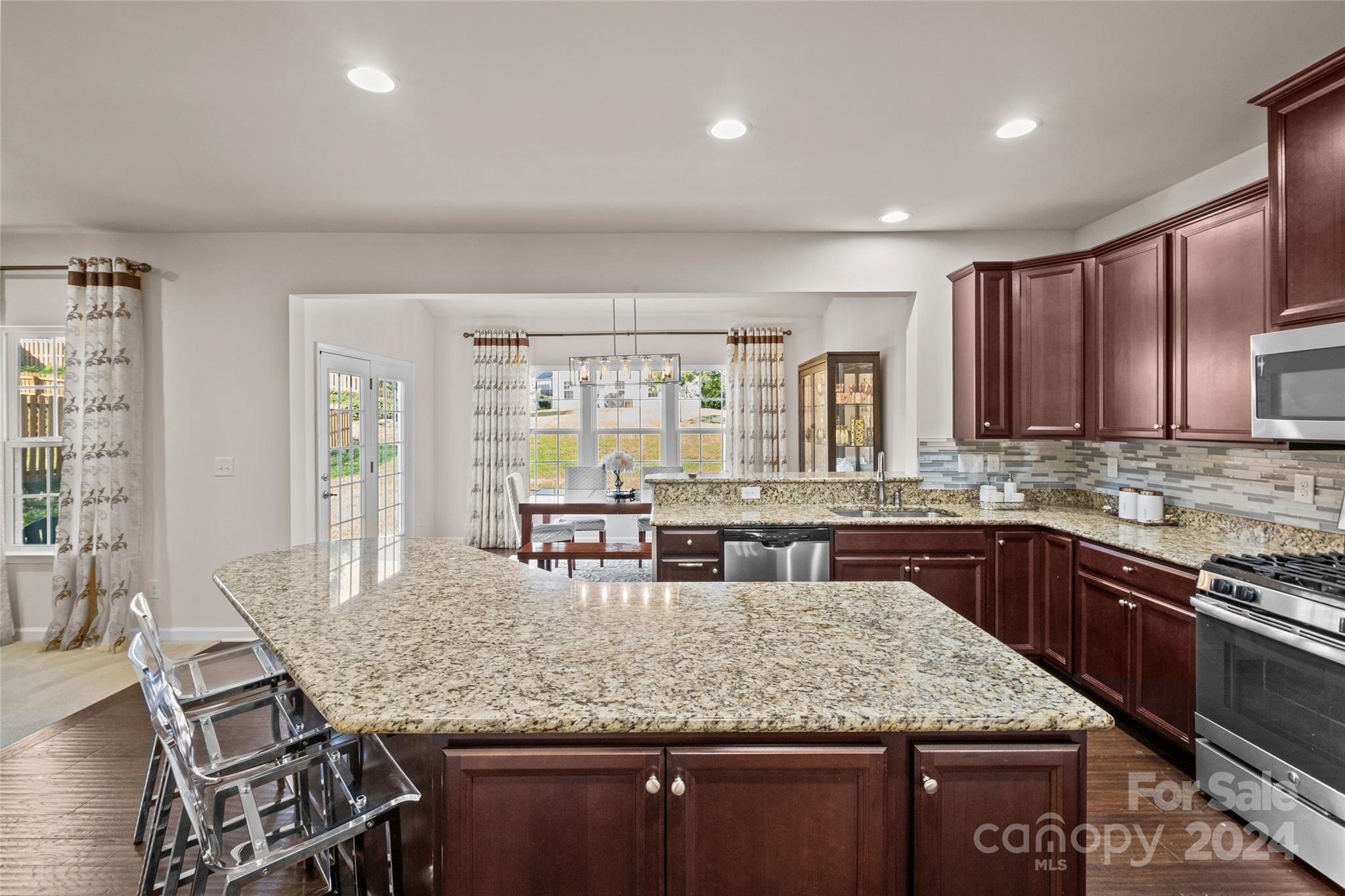 Rosemont - Residential