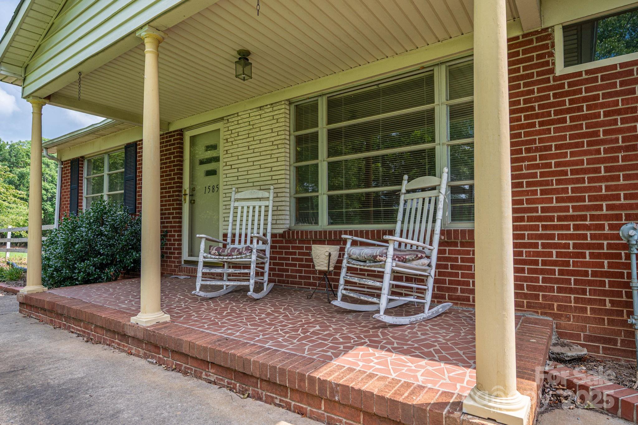 1585 Salem Church Road