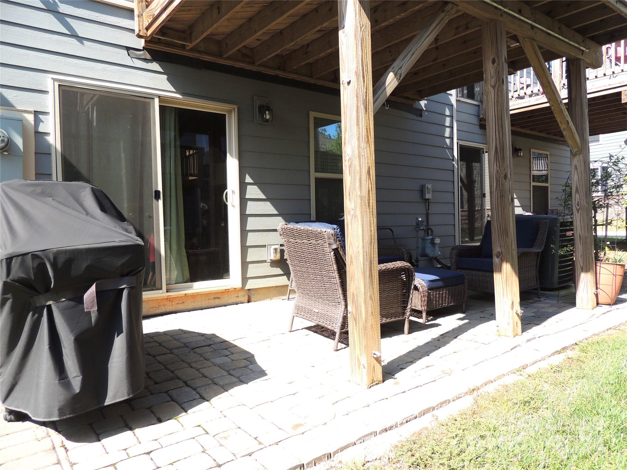 Oakhurst - Residential Lease