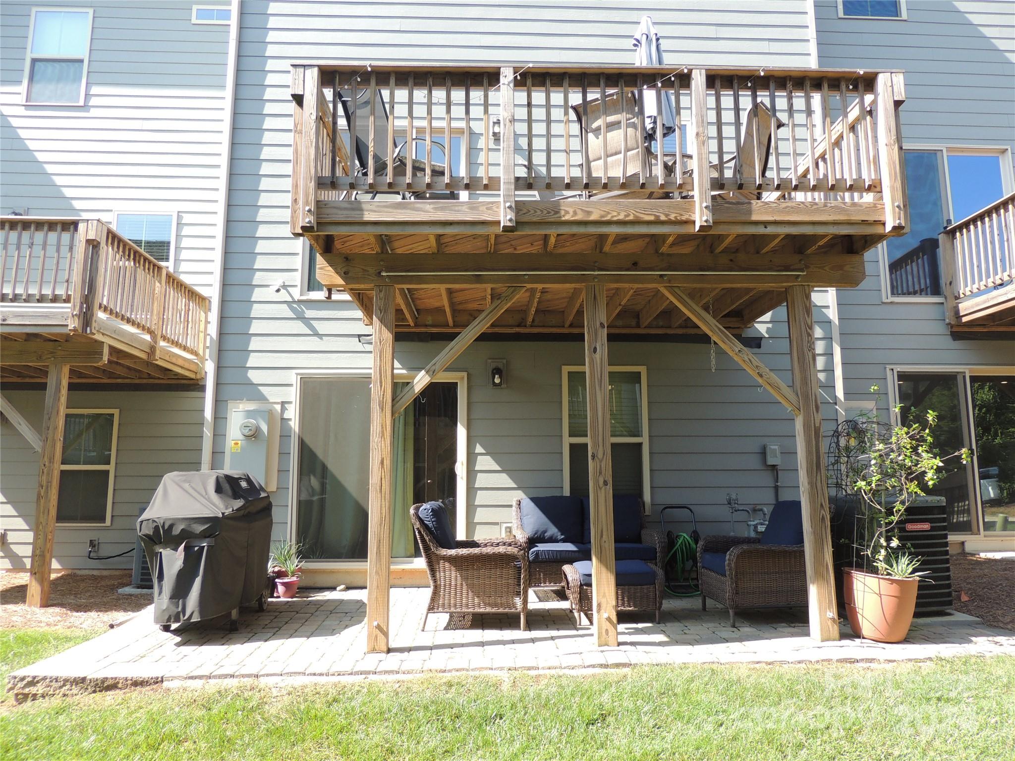 Oakhurst - Residential Lease